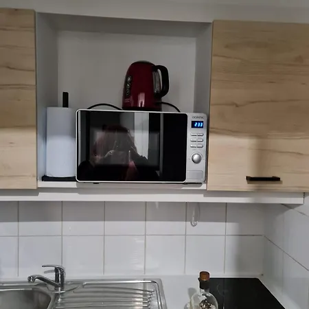 公寓 With Pool Included *